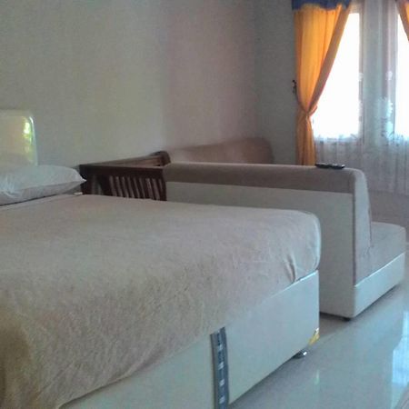 New Pondok Dewi Hotel Pangandaran Exterior photo